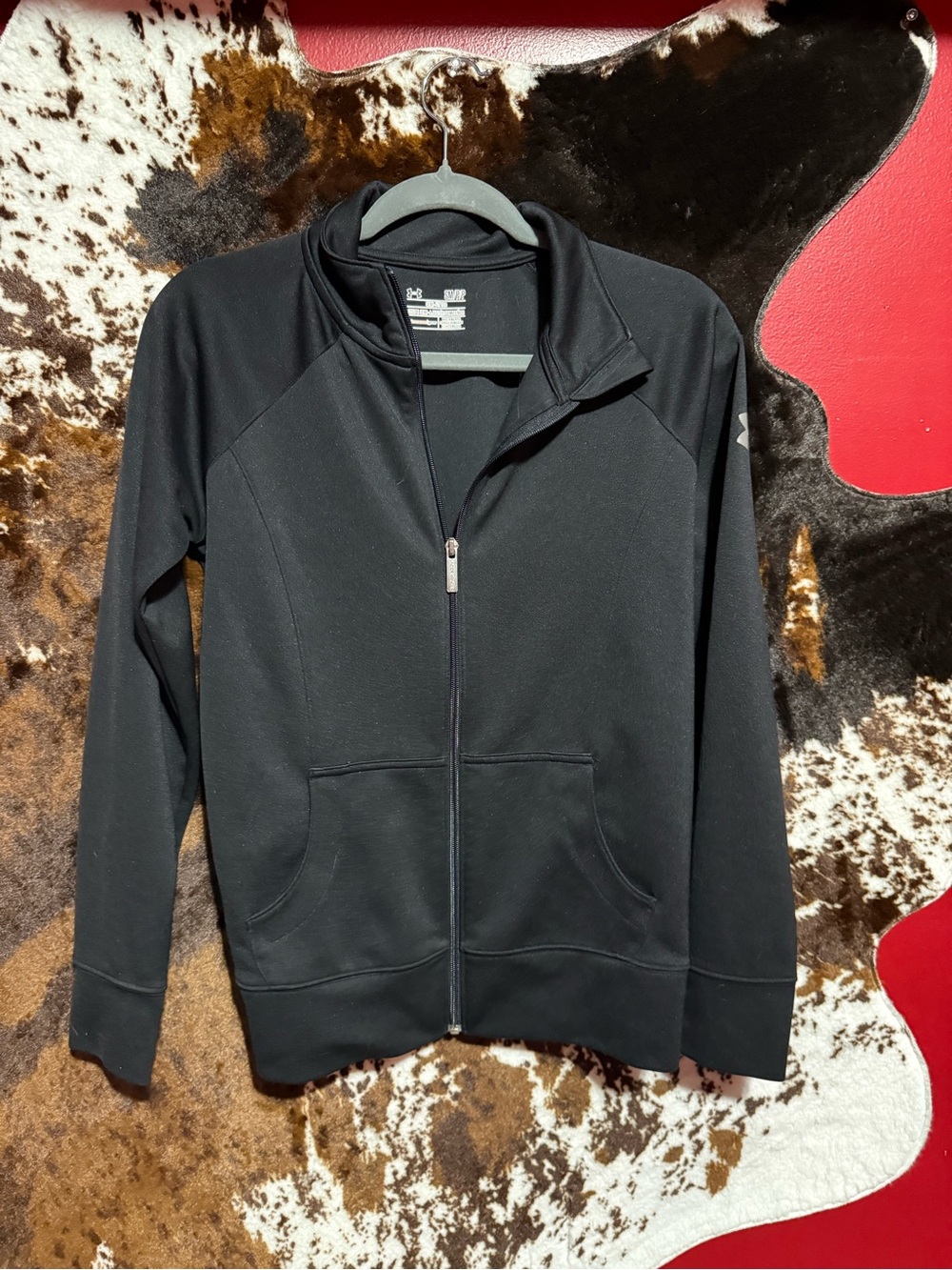 Under Armor Women's Black Zip-Up fitted Jacket